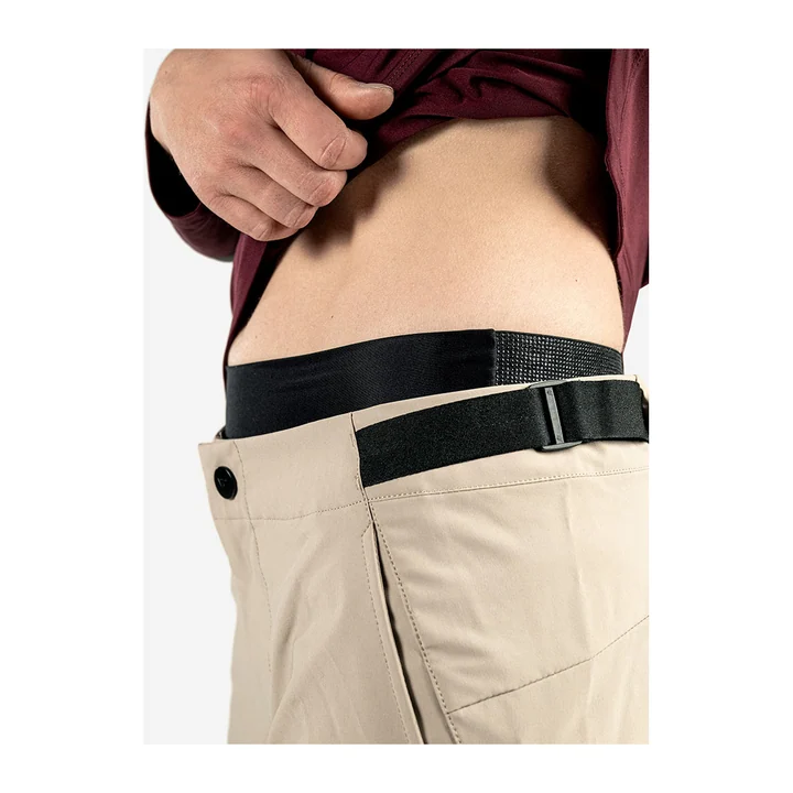 Bluegrass Aura Shorts Black — 3